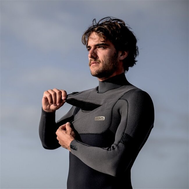 Amp 3/2 Front Zip Herre Våtdrakt - Black