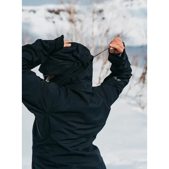 Women's [ak] Upshift GORE-TEX 2L Jacket - True Black