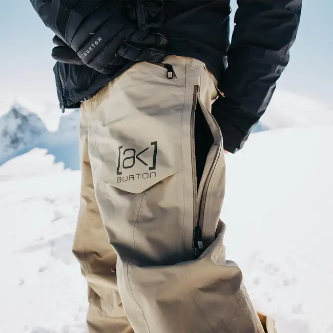バートンAK GORE-TEX ゴアテックスパンツBurton ほぼ未使用