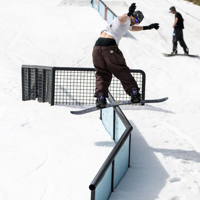C Money Snowboard Freestyle Twin med C3 Camber