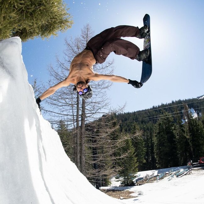C Money Snowboard Freestyle Twin med C3 Camber