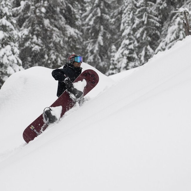 Wagyu Snowboard 2026 – Freestyle / All-Mountain Directional Twin