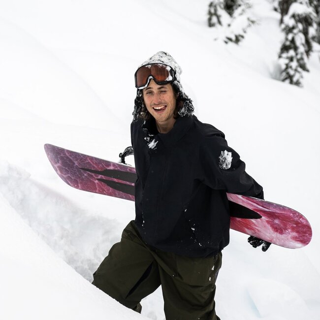 Wagyu Snowboard 2026 – Freestyle / All-Mountain Directional Twin