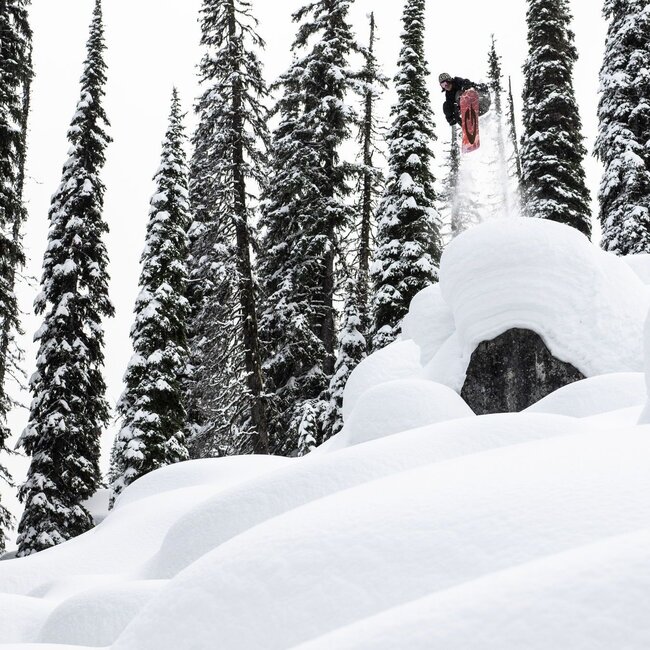 Wagyu Snowboard 2026 – Freestyle / All-Mountain Directional Twin