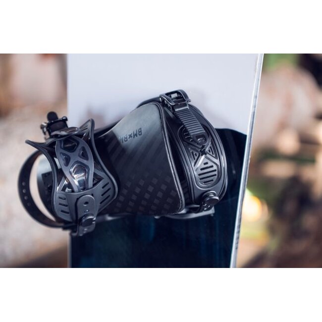 Solution 2026 - Black