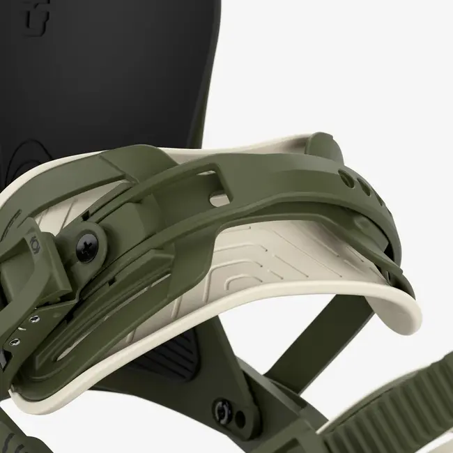 Union Ultra Snowboard Binding 2026 – Womens Freestyle Comfort & Response - Jess Kimura