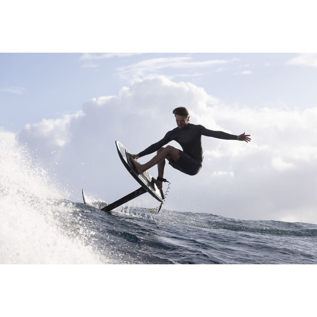 Crush SLS 2026 – High-Performance Prone Foil Board