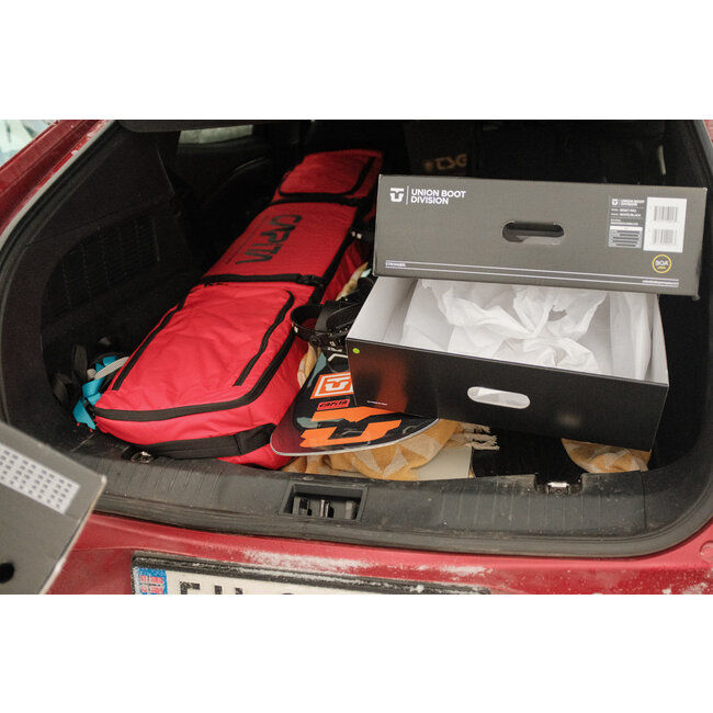 Mercury Snowboard 2026 – All-Mountain & Freeride Hybrid Camber