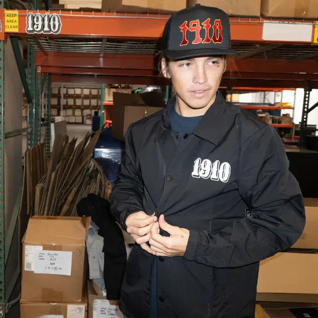OG Font Coaches Jacket - Black