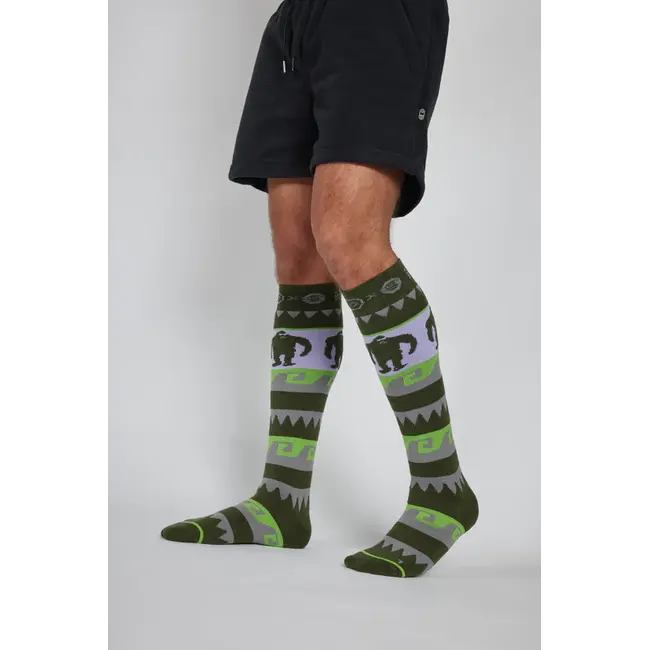 Airblaster Snowboard Socks – Flames Midweight / Squatch Heavy