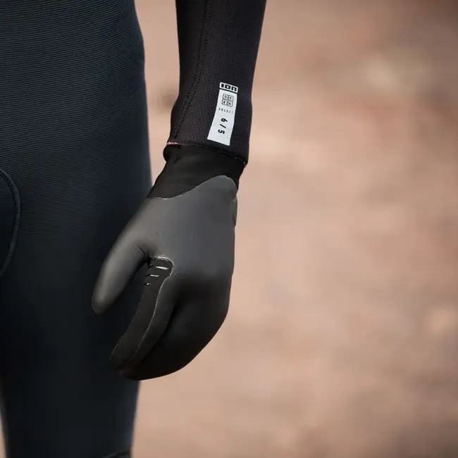 Ion - 4mm - Lobster Mitten