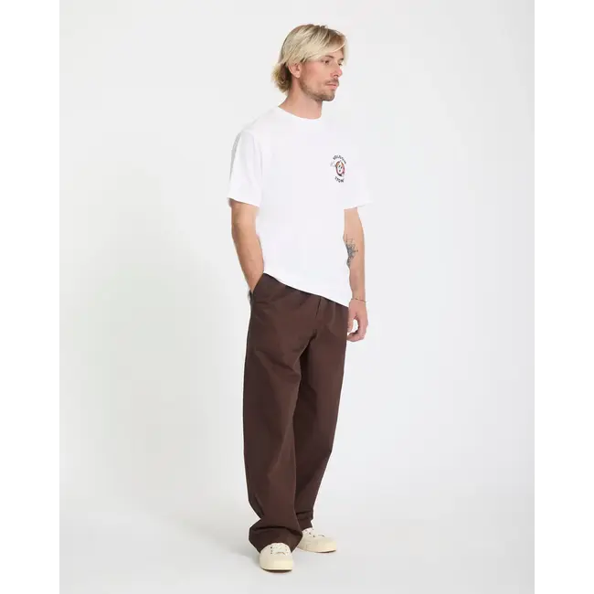 Miste Stone T-skjorte – White Classic Fit i resirkulert bomull