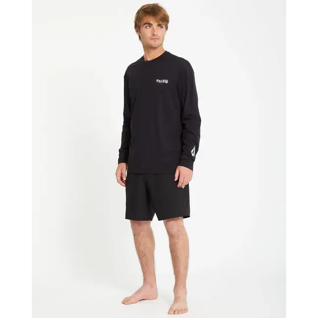 Pistol Surf Rashguard LS Sort – Langermet rashguard med UPF 50+ og stretch