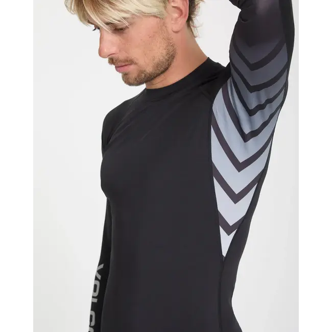 VTV Jack Robinson Rashguard LS Sort – Resirkulert performance rashguard med UPF 50+