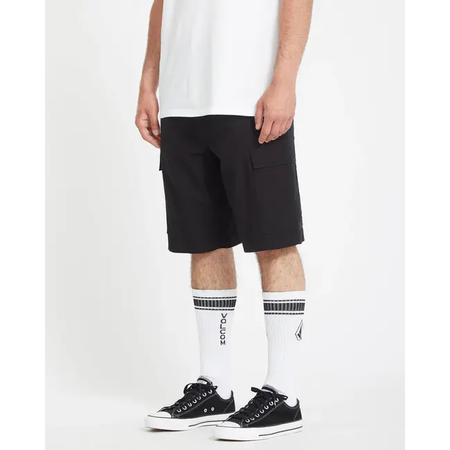 Strange Tripper Cargo 22" Shorts – Black Loose Fit Cargo