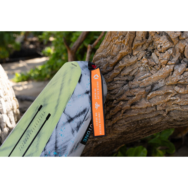 Skybrid D/LAB – Hollow Shell Composite Wing Foil Board