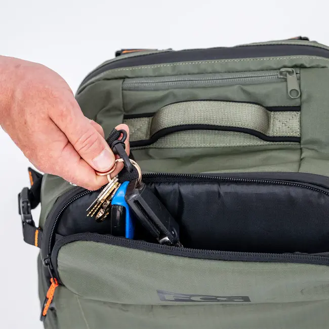 Mission Pack 40L – Vanntett Reise- og Surf Ryggsekk med Laptoplomme