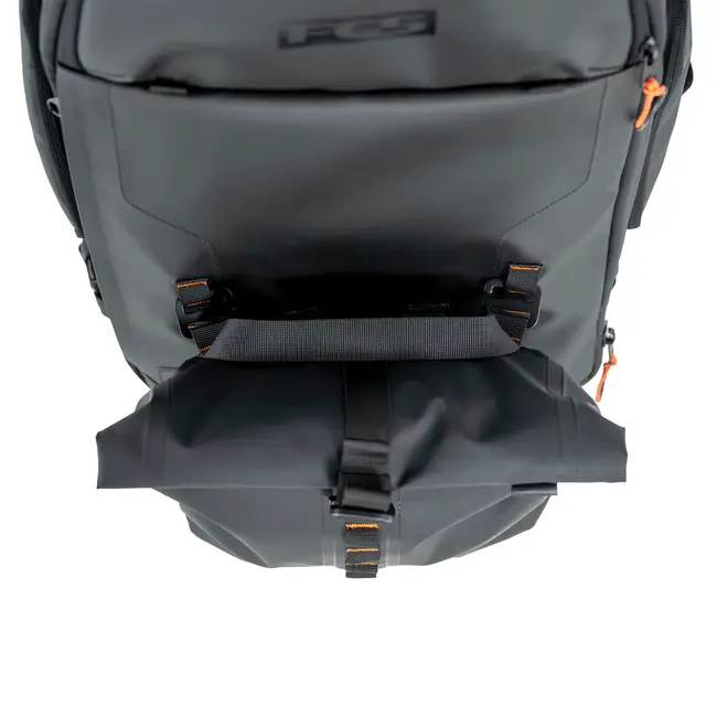 Mission Pack 40L – Vanntett Reise- og Surf Ryggsekk med Laptoplomme