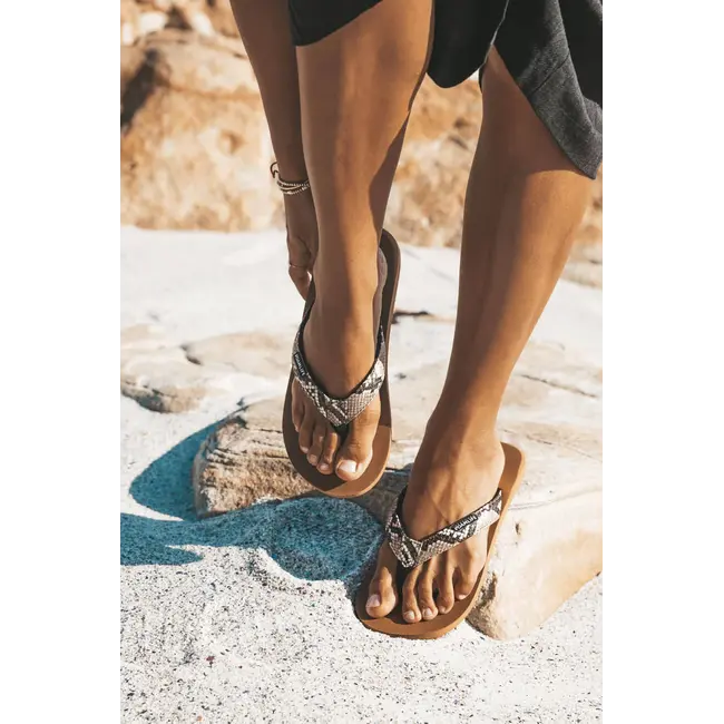 Selene Dame Flip Flops Latte Brown