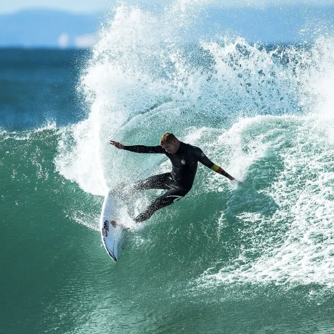 FCS II Mick Fanning Performance Core Thruster