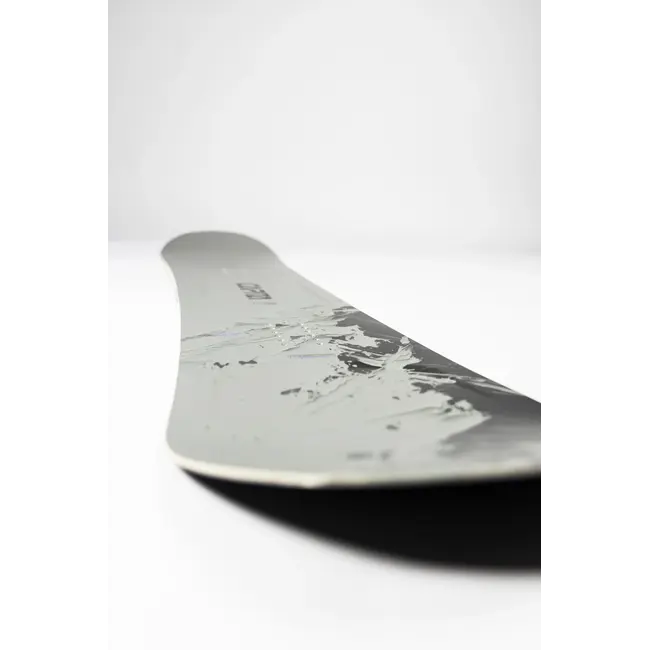 Mega Merc 2027 Snowboard – All-Mountain / Freeride – Flex 7