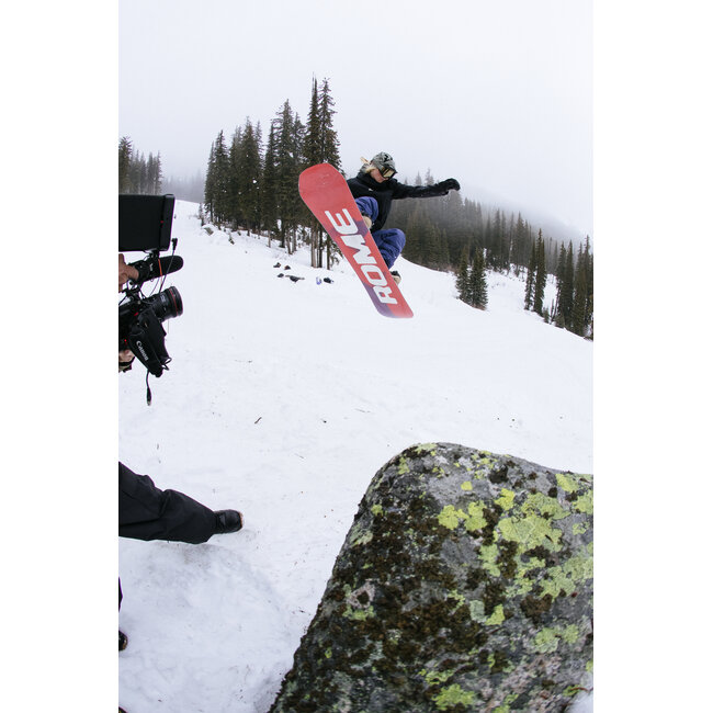 Women's Viper Snowboard – Directional Twin All-Mountain