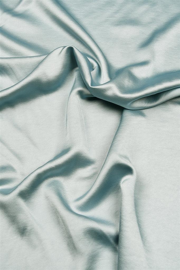 Satijn Viscose/Polyester blend - Ice Blue-1