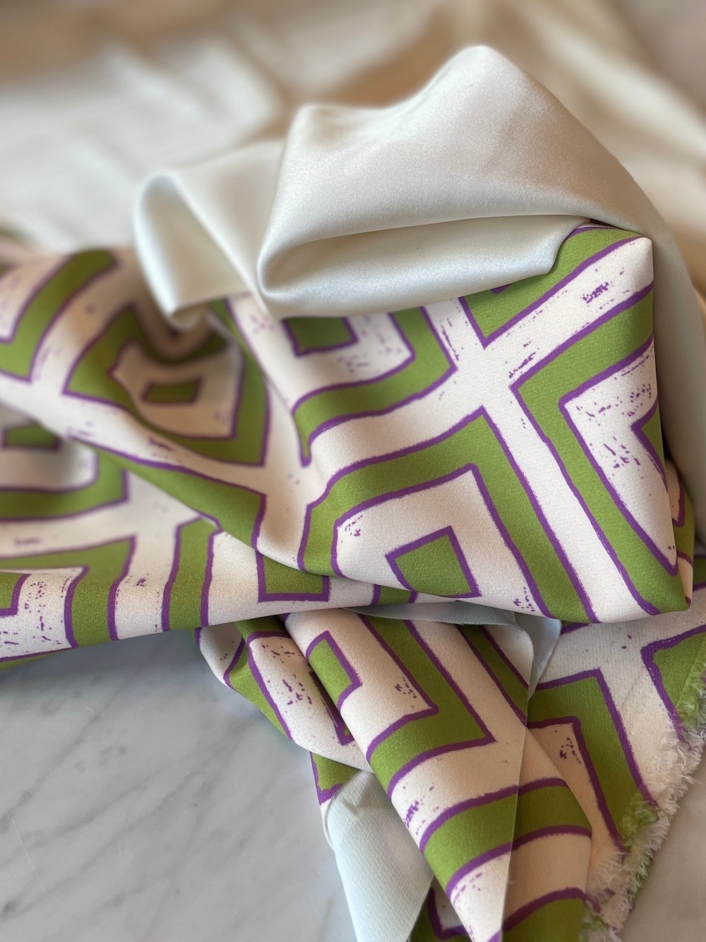 Traveller - Purple Square Club-1