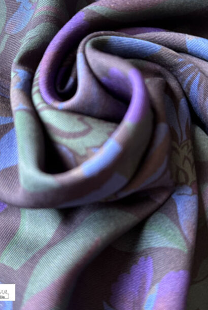 Viscose Twill - Dark Flowers