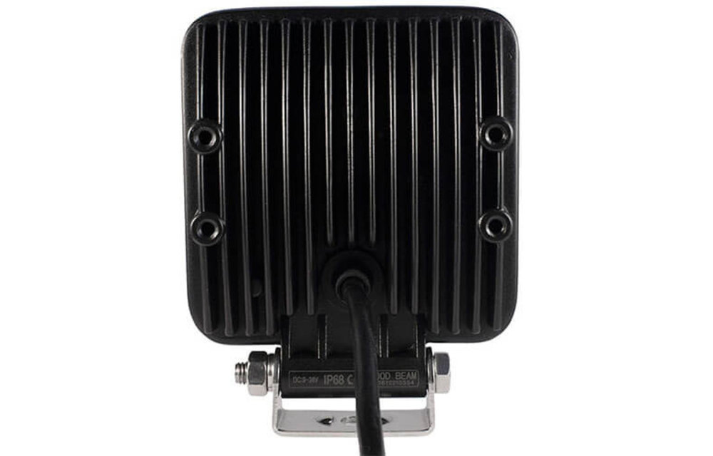LED Arbeitsscheinwerfer | 1500 Lumen | 9-36V | 400cm. Kabel