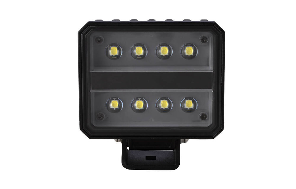 LED Arbeitsscheinwerfer | 4100 Lumen | 40 Watt | IP69K | Eingebauter Deutsch-Stecker