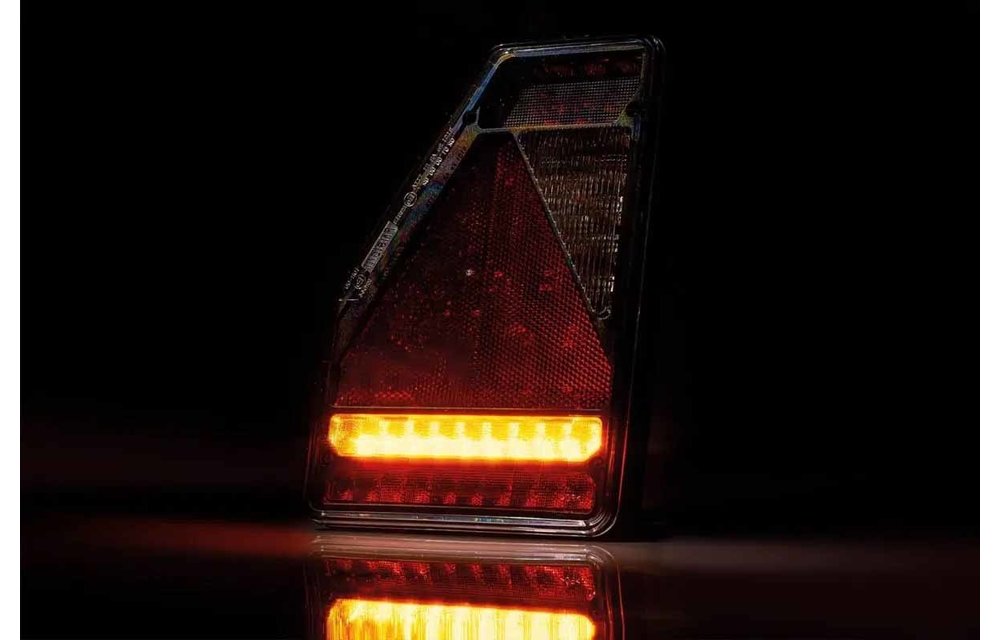Links | LED Rückleuchte | Dreieck Model l 12v | 6 Function
