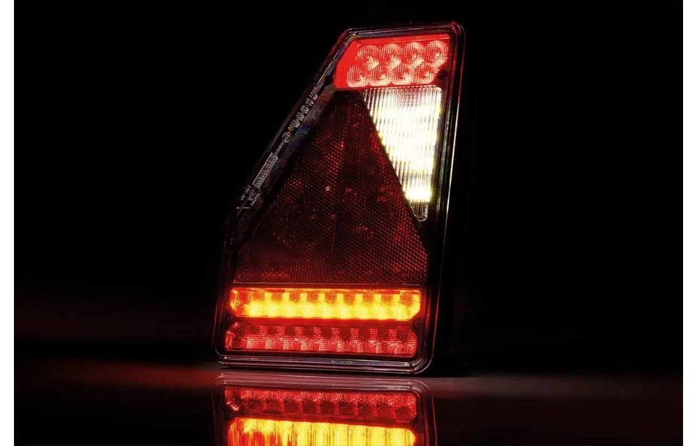 Links | LED Rückleuchte | Dreieck Model l 12v | 6 Function