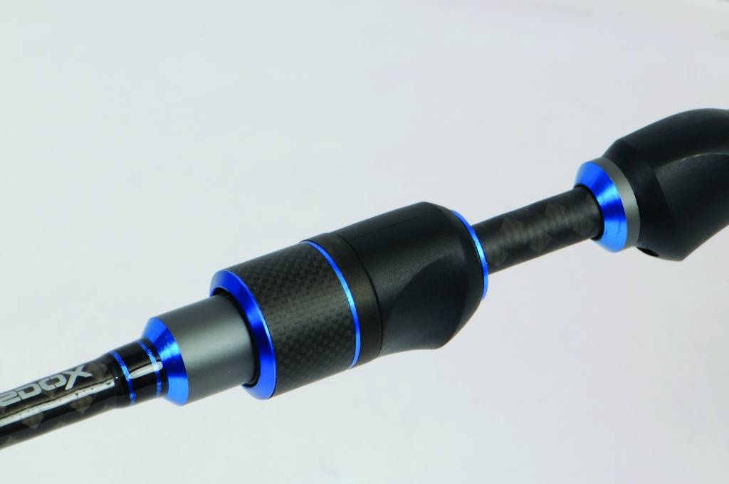 PREDOX AKOYA SPIN 210 CM 15- 40 GRAM