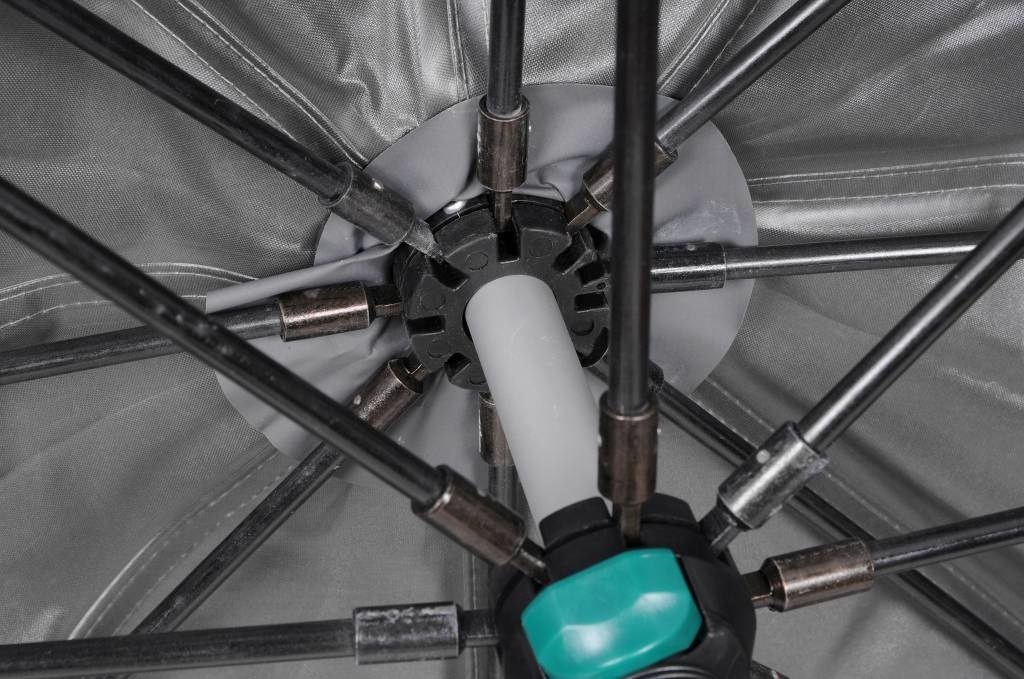 CRESTA FLAT SIDE UMBRELLA