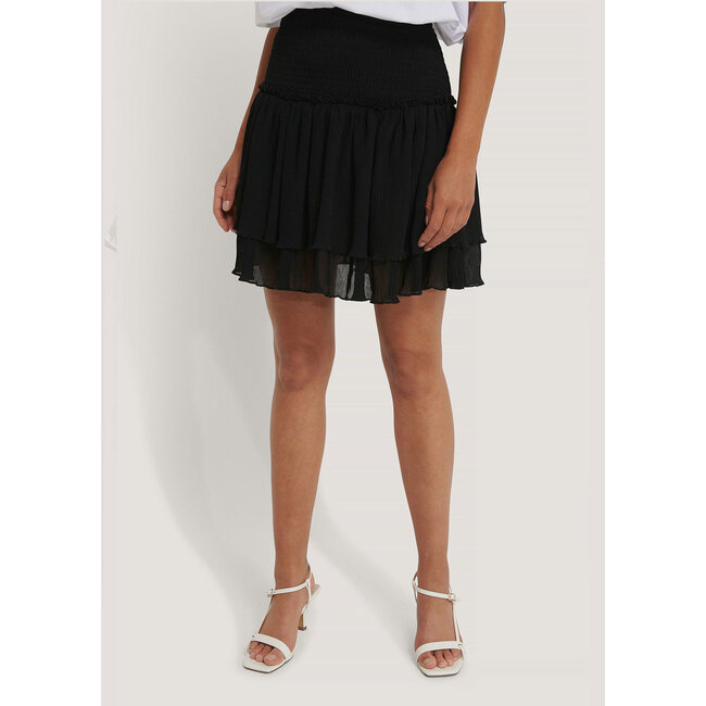 NA-KD Mini Structured Smocked Skirt Black