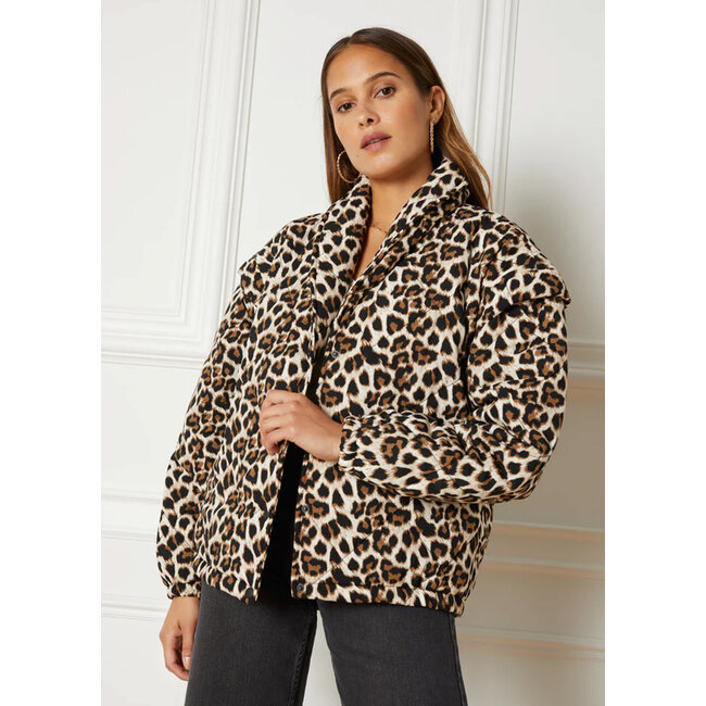 REFINED DEPARTMENT Quilted Leopard Bomber Jacket Jay