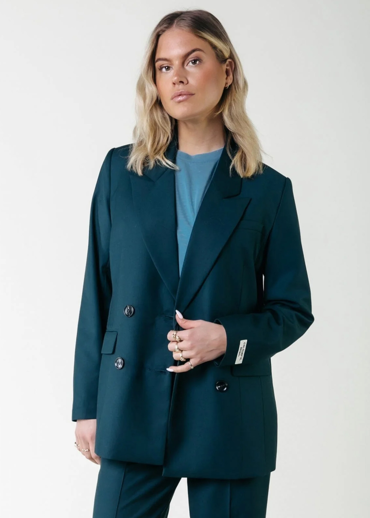 colourful-rebel-rikki-uni-