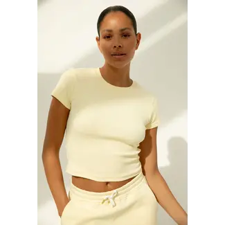 THE LOLA CLUB Nicole Tee Yellow
