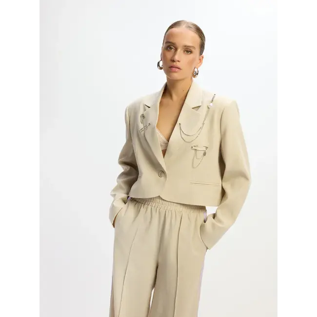 REFINED DEPARTMENT Niv Cropped Blazer