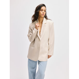 REFINED DEPARTMENT Bodi Blazer Off White