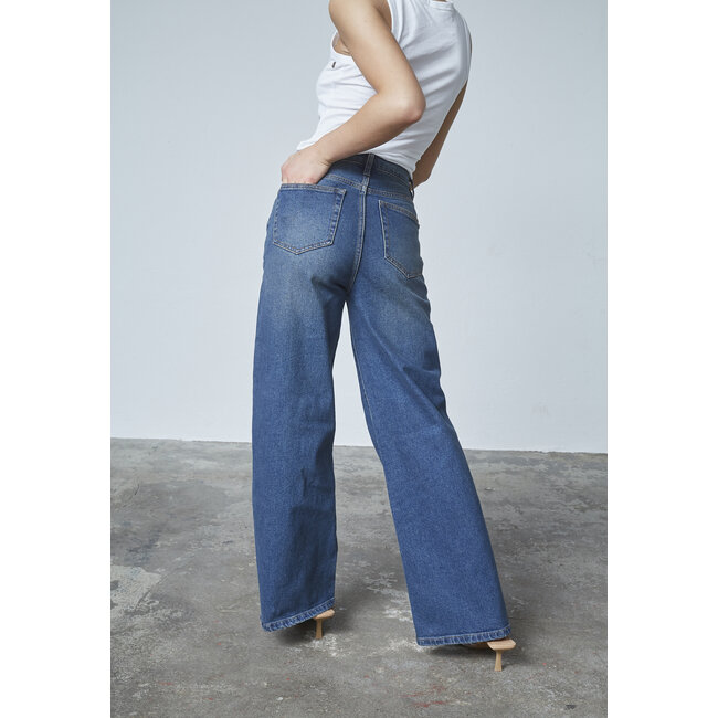 SISTERS POINT Owi Jeans Vintage Blue