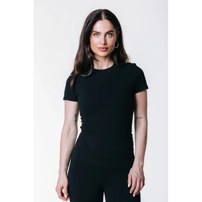 COLOURFUL REBEL Uni Logo Fitted Tee Black