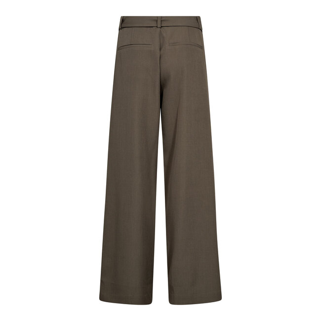 CO'COUTURE Luna Belt Crease Pant