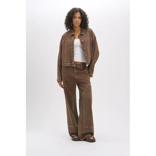 REFINED DEPARTMENT Studded Jeans Jacket Honni Brown