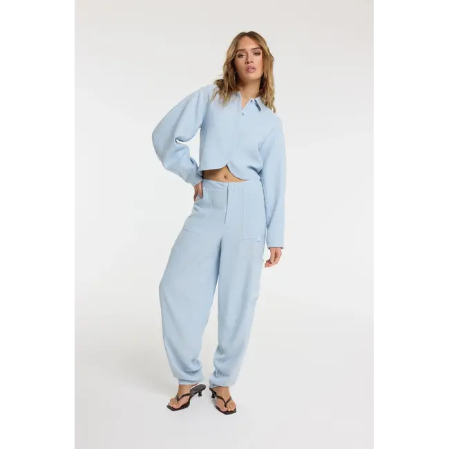 REFINED DEPARTMENT Cropped Blouse Ayla Light Blue