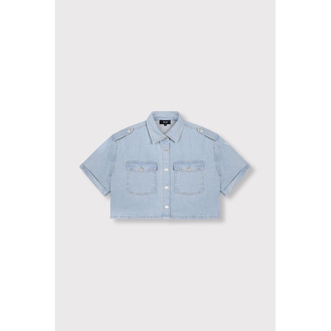 ALIX THE LABEL Flowy Denim Shortsleeve Blouse