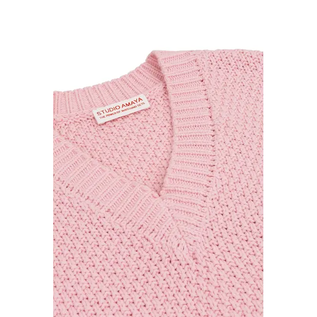 STUDIO AMAYA Ardina Knit Pink