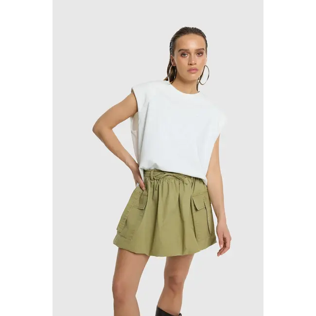 REFINED DEPARTMENT Shoulder Padding Raglan Top Mia