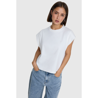 ALIX THE LABEL Knitted Sleeveless Shirt Soft White
